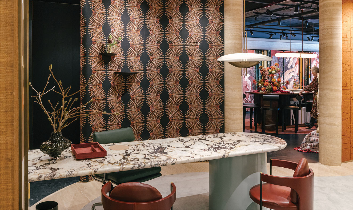 A marble table with a marble top.