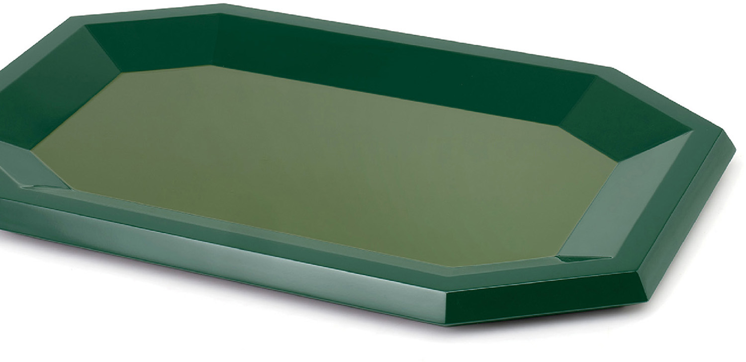 A green tray with a green tray cover