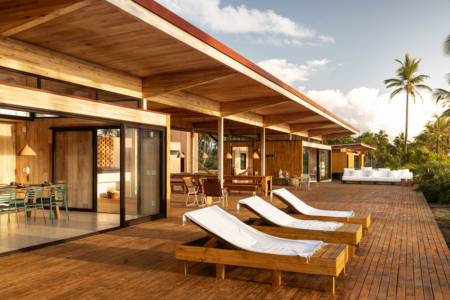 outdoor deck with chairs